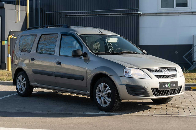 Lada Largus 5 мест